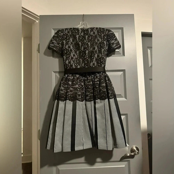 OSCAR DE LA RENTA studio Printed Knee-Length Dress size 4 - Picture 4 of 4